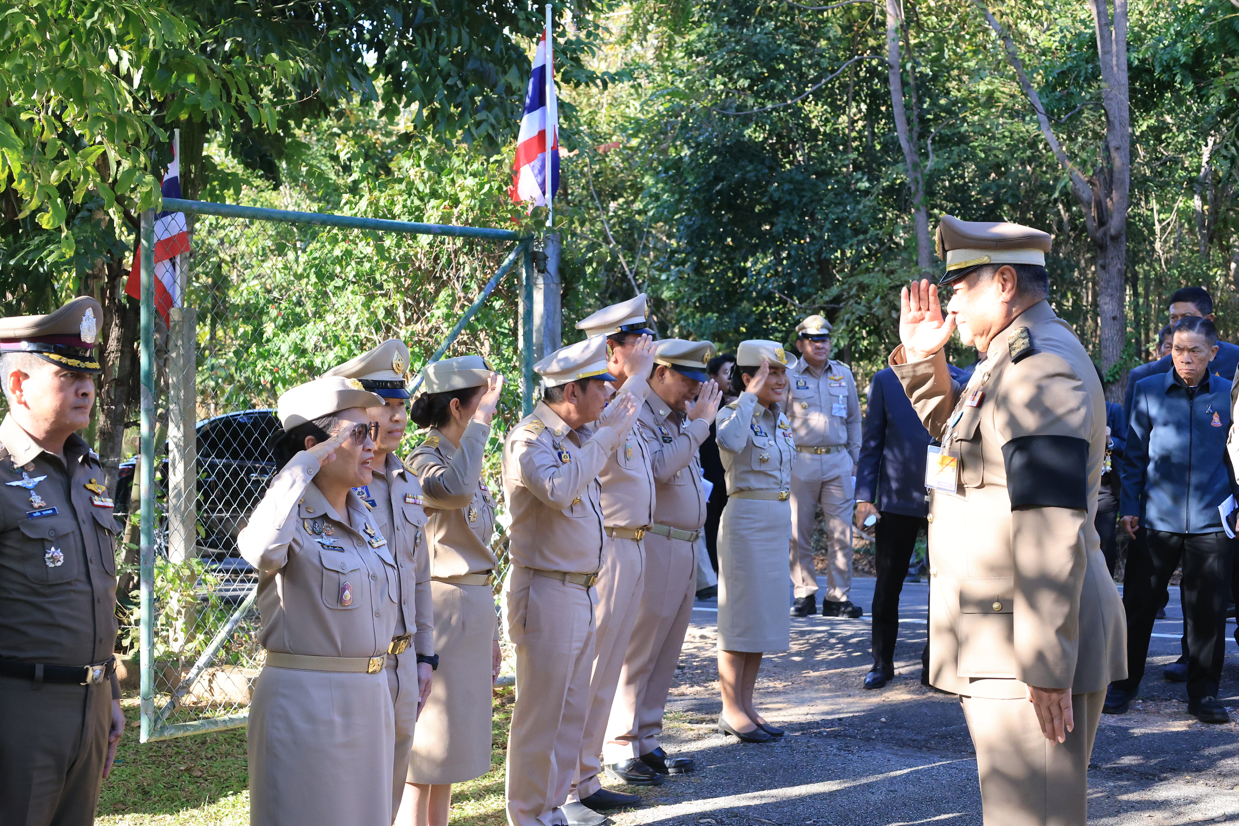 title - องคมนตรี ลงพื้นที่ติดตามและขับเคลื่อนโครงการพัฒนาพื้นที่ลุ่มน้ำแม่อาวอันเนื่องจากพระราชดำริ ตำบลนครเจดีย์ อำเภอป่าซาง จังหวัดลำพูน
